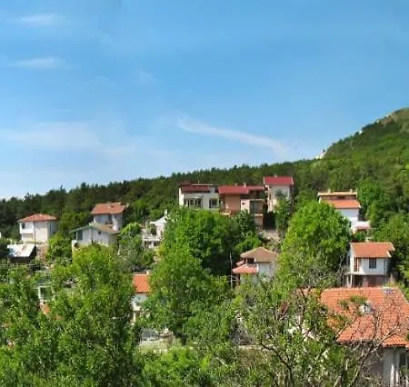 Apartman Luxury 2-bdr Apts In African-style 
